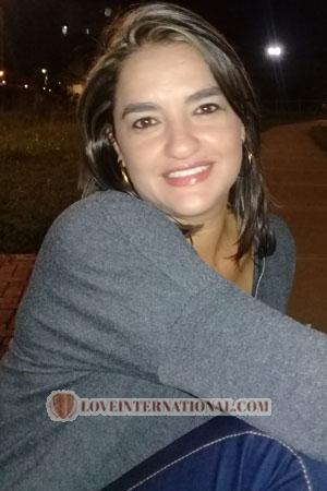 182659 - Sonia Age: 43 - Colombia