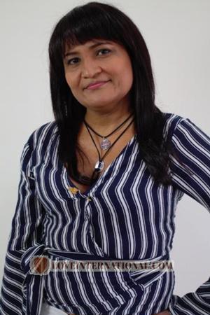 184089 - Yudis Age: 52 - Colombia