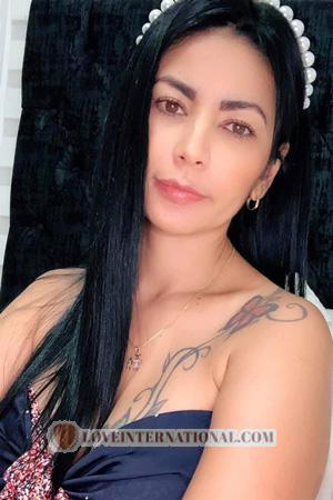 204024 - Soraya Age: 48 - Colombia