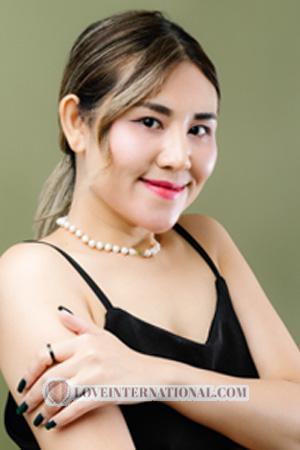 223676 - Pornrawin Age: 30 - Thailand